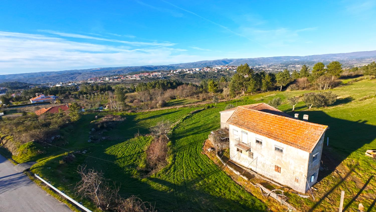  出售 乡间别墅 Aldeia da Serra Celorico Da Beira 1