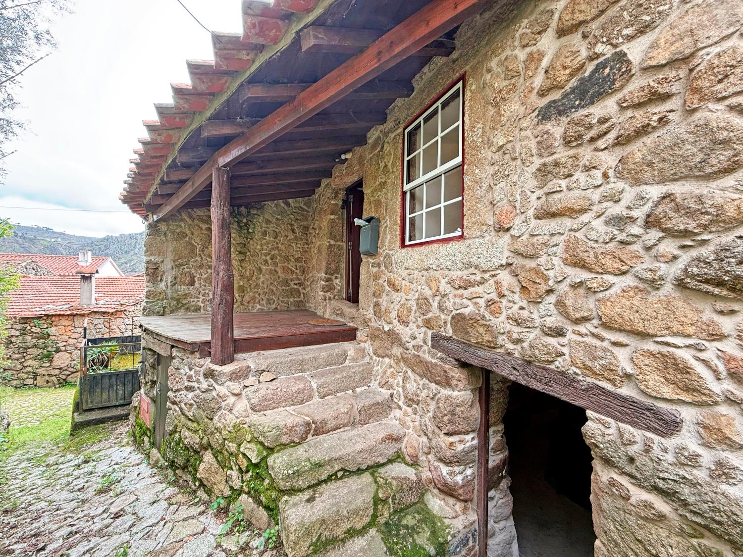  出售 屋 Vila Soeiro Guarda 1