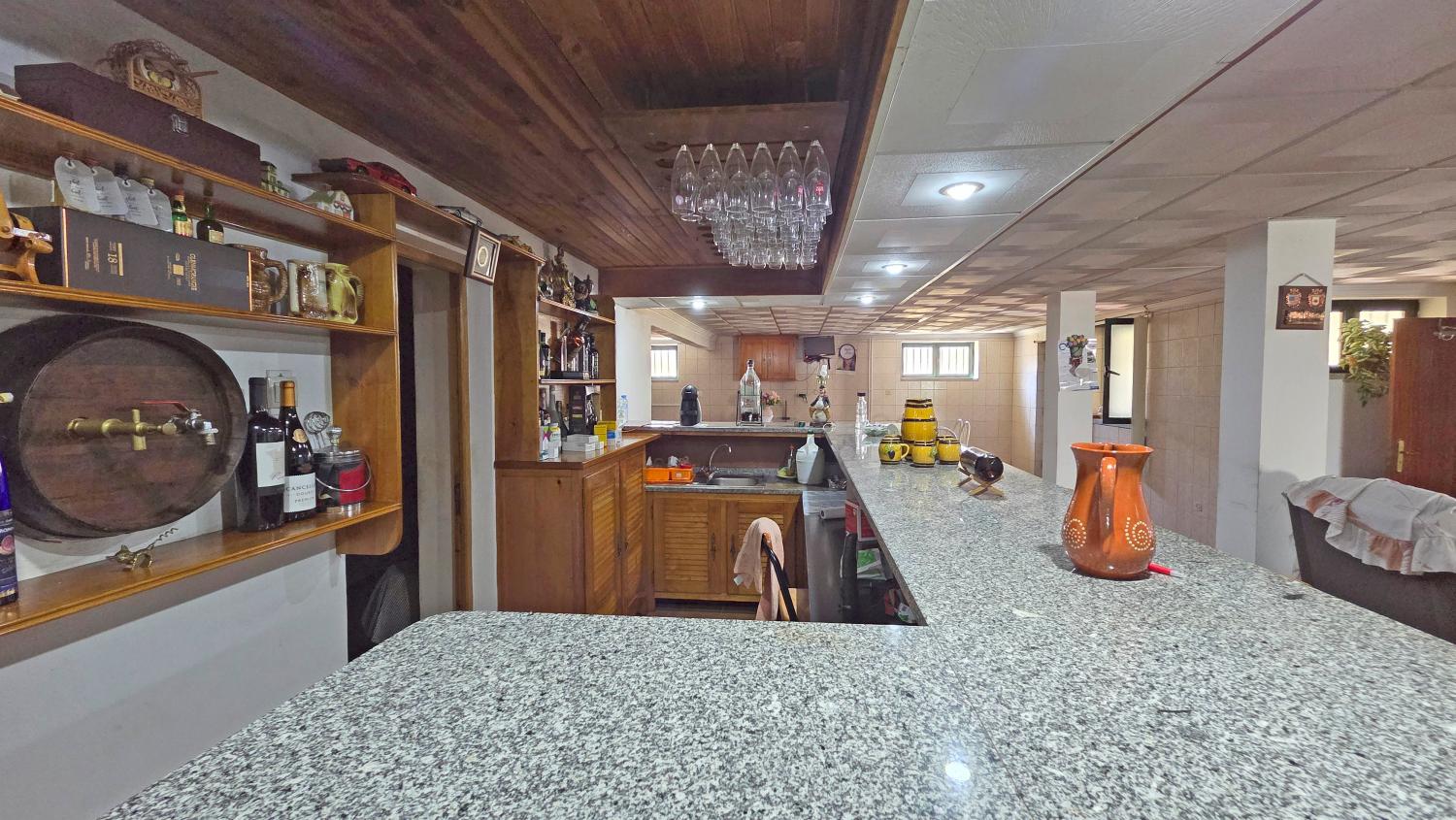  出售 屋 São Paio Gouveia 23